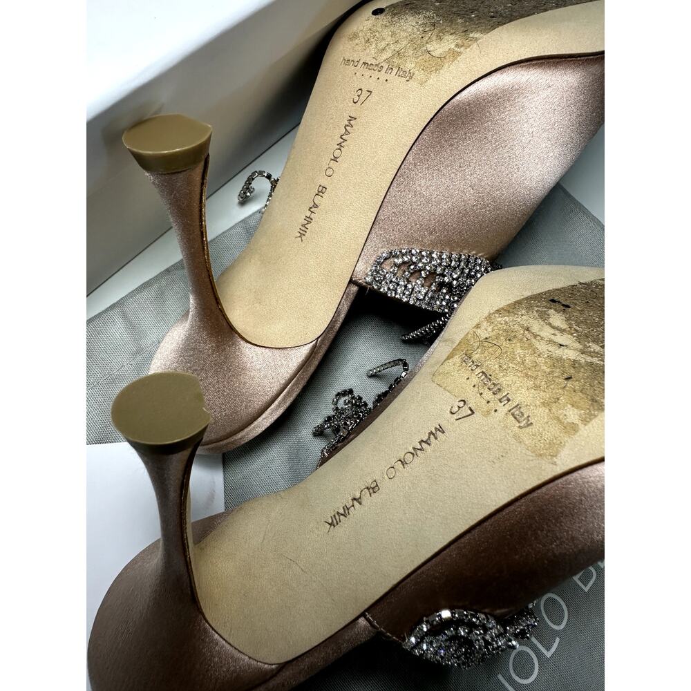 $1565 Manolo Blahnik Womens Satin Mules Clogs Crystal Fringe Beige NEW Size 37 - Picture 4 of 5